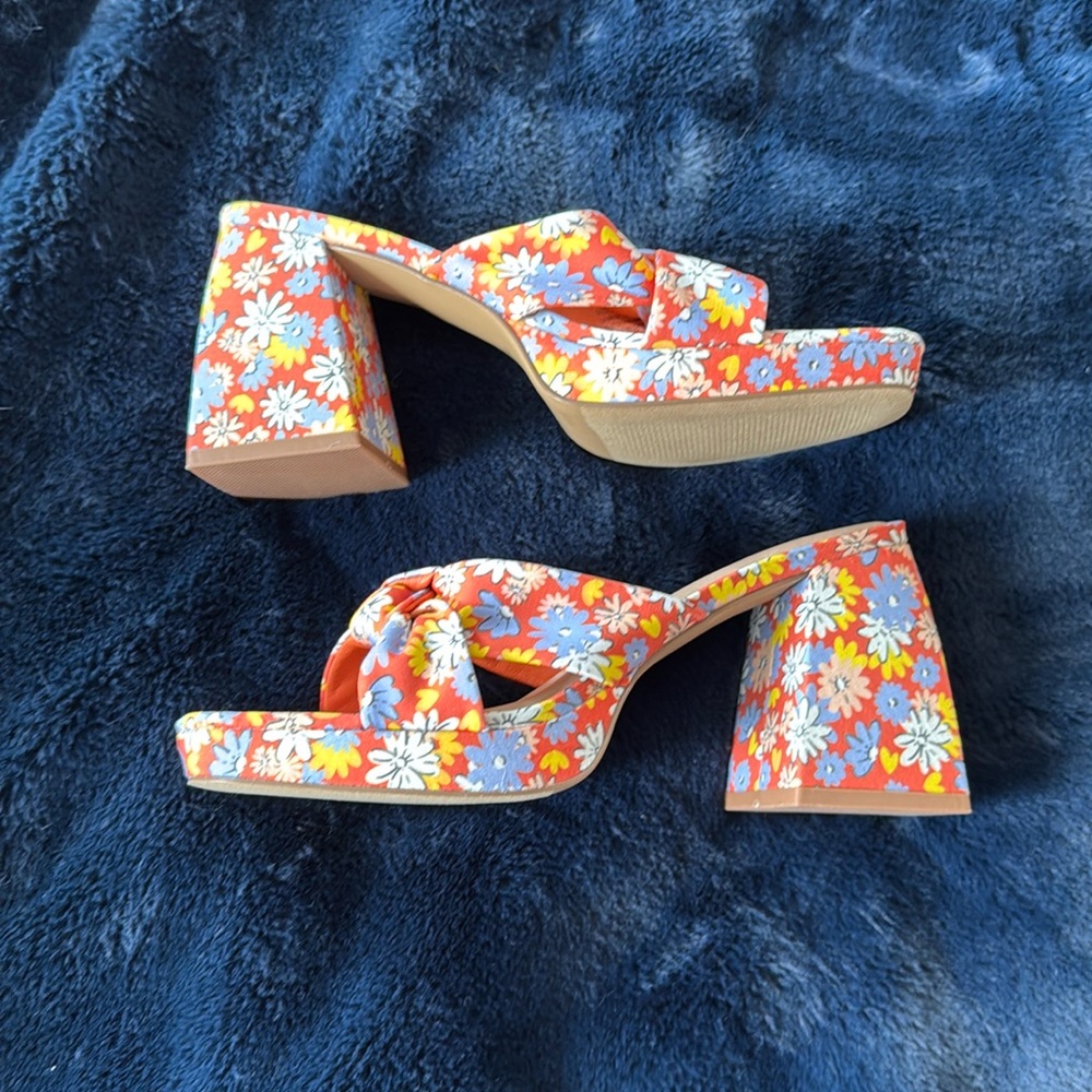 Matisse Coconuts Esme Platform Heel NIB size 9